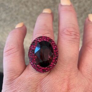 Beautiful Swarovski element ring
